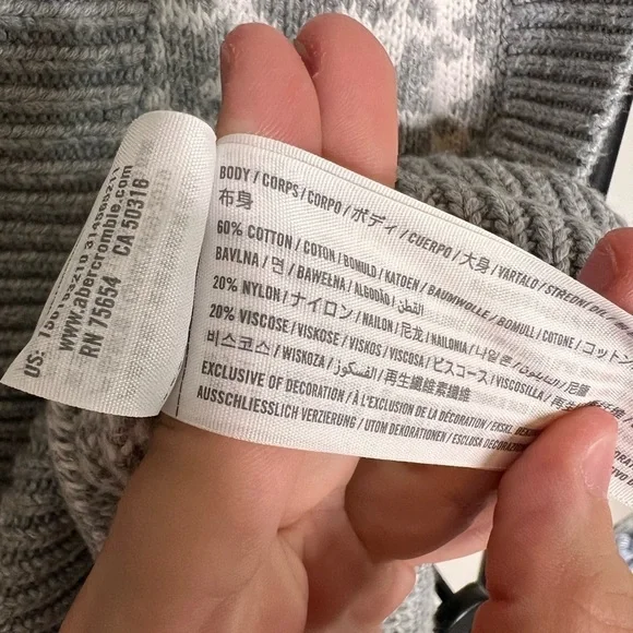 A&F Houndstooth V Neck Sweater Vest Sz M - Picture 4 of 6